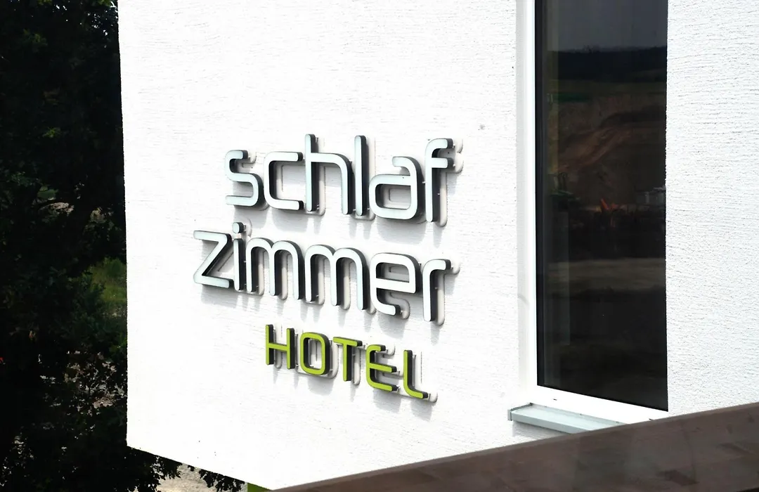 Schlafzimmer - self Check-in-1